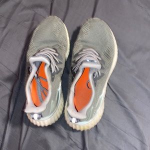 Adidas Alphas / Sz 11